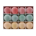 12er-Set beflockte Weihnachtskugeln in Rot, Grün und Beige in einer weißen Geschenkbox - Stil 3 (Rot/Grün/Beige) / 12 Stk./Box