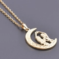 Collar de acero inoxidable dorado con colgante de luna creciente y retrato - Set de collares / Dorado