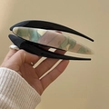 Grande molletta per capelli in acetato nero con finitura arcobaleno cangiante - Verde crema acetato