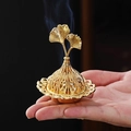 Brûleur d'encens arabe doré avec motif de feuille de ginkgo et sculpture ajourée - Sommet en feuille de ginkgo B