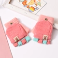 Pink knit convertible gloves for kids with reindeer tag and green finger detail - 5-14 Years / Girl Robot-Pink
