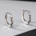 Vintage geflochtene Creolen aus Edelstahl in Silber für Damen und Herren Schmuck - Geflochtener Texturstil (KE110484-TOT)