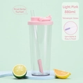 880ml light pink Tritan water bottle with retractable straw for boba and tea - Light Pink