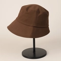 Détail d'un chapeau bob marron foncé avec plusieurs coutures sur le bord et tissu sergé - M(56-58cm) / Marron