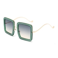 Occhiali da sole quadrati con glitter verdi e stanghette in metallo dorato - Montatura Verde Giallo-Verde