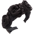 Détail de serre-tête artisanal en satin noir orné de trois grandes roses en relief - Noir