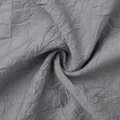 Macro du tissu plissé gris foncé avec texture fine et beau tombé élégant - S / Gris