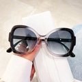 Occhiali da sole oversize sfumati grigi con montura trasparente e dettagli interni dell'asta - Stile Grigio Nero Trasparente / Montatura Grigio Nero Doppie Lenti Grigie