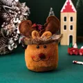 Braune Samt-Rentier-Weihnachtstüte mit 3D-Geweih und rot-schwarz kariertem Futter - Kunstleder-Serie - Süßes Rentier / 10x16cm / Braun