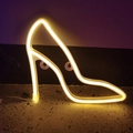 Insegna al neon LED bianco caldo a forma di scarpa con tacco alto e supporto in acrilico - Doppio uso batteria e USB / Bianco caldo