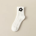 Weiße Korallenfleece-Socken mit schwarzen Blumen und dicker, warmer Thermotextur - Weiß mit schwarzer Blume
