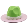 Chapeau fedora bicolore en laine vert et rose orné d'une chaîne de perles blanches - M (56-58cm) / Vert Émeraude & Rose Clair - Style Perle