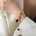 French freshwater pearl agate bracelet with golden pig nose chain and black beads - Black Agate Style (E506-19cm)