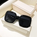 Gafas de sol cuadradas negras extragrandes para mujer con elegantes cajas blancas - Montura Negro Brillante Lente Gris
