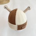 Cappello bimbo in maglia a lumaca con antenne in design color block marrone e beige - 48cm (6M-2A) / Cachi