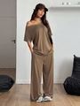 Women's brown two-piece set featuring off-shoulder top and wide-leg knit trousers - Dark Brown Short-sleeved Shirt / S