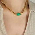Collana a catena groumette dorata con ciondolo rettangolare in pietra verde - Collana Oro Pietra di Vetro Verde / 40+5cm