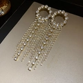 Elegantes pendientes largos de borla plateada con brillantes diamantes de imitación - Pin de plata 925 / Dorado