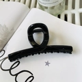 Minimalist large black glossy shark hair claw clip for women on a stylish desk background - Glossy Black - Butterfly Buckle Straight (Approx 11.3cm)