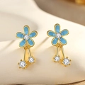 Orecchini a lobo a fiore dorati con petali blu e pendenti in zircone scintillante - Argento 925 / E610 Orecchini a Lobo Fiore Oro Giallo