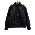 Giacca in pelle PU nera testurizzata da donna con spalle scese e colletto alla coreana - XS / Nero