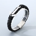 Bracciale da uomo con ancora in pelle intrecciata nera, decoro bianco e chiusura magnetica - Pelle Nera + Ancora Bianca