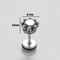 Macro shot of silver crown earrings with black zircon featuring dimensions 0.77cm x 0.47cm - Crown Shape Style (S73)
