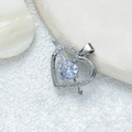 Silberne Amorpfeil Herz-Halskette mit Zirkonia-Anhaenger in glaenzender Optik - Cupidos Pfeil Herz-Silber
