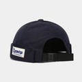Dettaglio del cinturino regolabile sul cappello miki in nylon blu navy senza tesa - Regolabile / Blu navy
