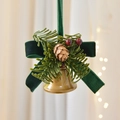 Campana de Navidad con lazo de terciopelo verde oscuro, agujas de pino y piña natural - Campana de Trompeta Dorada 4.5cm