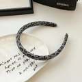 Chic grey leopard print fuzzy headband with a handmade label on a stylish white plate - 3cm / Grey Leopard