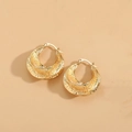 Orecchini a cerchio geometrici martellati irregolari in oro per un look alla moda - Stile Intrecciato Placcato Oro 14K