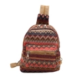 Etnische crossbody tas met rood en bruin geweven patronen en een canvas schouderband - Rood