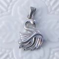 Vintage swan shaped stainless steel pendant necklace accessory in elegant silver finish - Swan / Steel