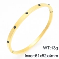 Brazalete dorado de acero inoxidable con piedras negras e incrustaciones para mujer - Estilo 61*52*4mm (KB208304-KFC)