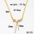 Vista detallada del collar de cadena de serpiente dorada con colgante de lazo y perla - Cadena de serpiente con borla de perla y lazo / Collar de oro (D1173)
