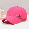 Gorra de béisbol de malla rosa transpirable de secado rápido para deportes de verano - Ajustable / Rosa Rojo