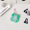 Grüner Kleeblatt Fotokartenhalter aus Acryl mit rosa Kette und süßem Schleifenmuster - Kleeblattform Kartenschutzhülle
