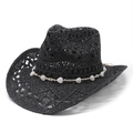 Chapeau de cowboy en paille noire ajourée avec bande de perles coeur en vue à 45 degrés - M (56-59cm) / Noir