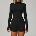 Ensemble de yoga noir ajusté avec veste zippée à manches longues et short de sport - S / Haut Et Bas / Noir Premium