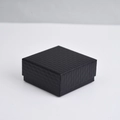 Schwarze quadratische Schmuckschatulle mit Rautenmuster für Halsketten und Ringe - 7.3*7.3*3.5cm / Schwarz
