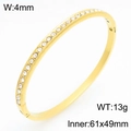 Brazalete de acero de titanio chapado en oro con pedrería, ancho 4mm, peso 13g, 61x49mm - Estilo Incrustado de Strass Redondo (KB210997-KSZ) / Dorado