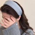 Padded light blue fabric headband for women with a high crown vintage style design - Light Blue