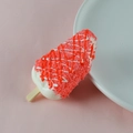 Realistischer rosa Erdbeer-Eiscreme-Kühlschrankmagnet mit Holzstiel als Deko - Ohne Magnet / Rot
