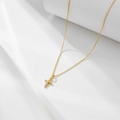 Elegante collana con ciondolo a croce dorata con zirconi scintillanti su una catena a O - Argento 925 / Oro
