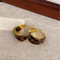 Golden hoop earrings with leopard print faux fur texture and polished metal finish - Gold Plated Wide Hoop (925 Sterling Silver Earring Post) / Coffee Leopard Oval