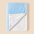 Coperta neonato double-face blu e bianca con morbida texture a rilievo 3D - Contrasto Blu e Bianco