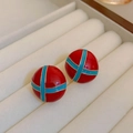 Boucles d'oreilles vintage en plaqué or avec émail rouge et motif croisé bleu - Cercle Croisé Rétro / Rouge