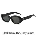 Retro-Oval-Sonnenbrille in Schwarz mit silbernen Sternnieten und dunkelgrauen Gläsern - Schwarzer Rahmen Graue Gläser
