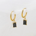 Boucles d'oreilles créoles dorées avec pendentif en zircon noir rectangulaire - Noir